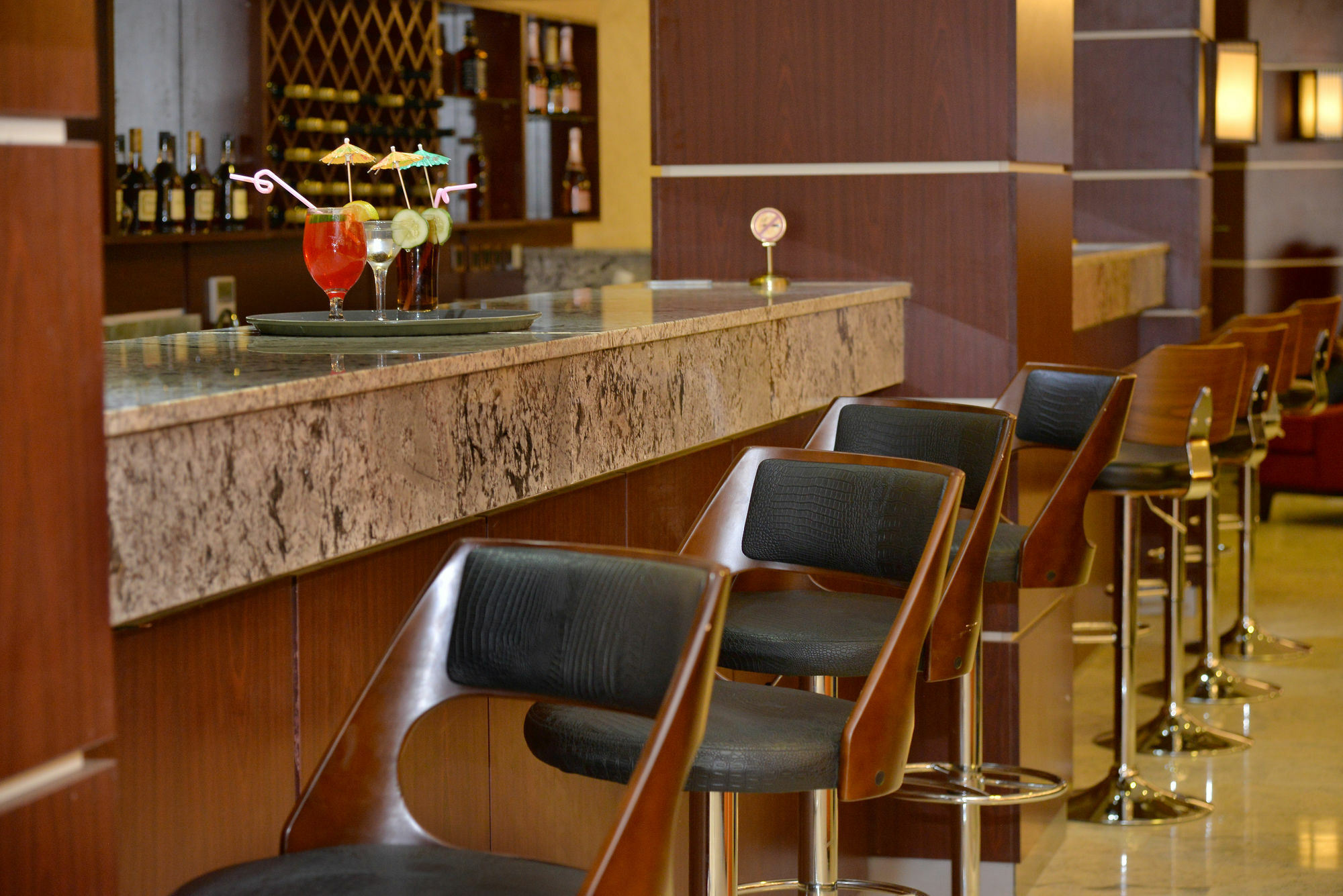 אבוג'ה Grand Pela Hotel & Suites מראה חיצוני תמונה